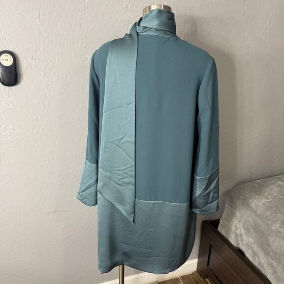 St. John Scarf Neck Long Sleeve Two Tone Crepe Mini Dress, Blue, 10 - Picture 2 of 5